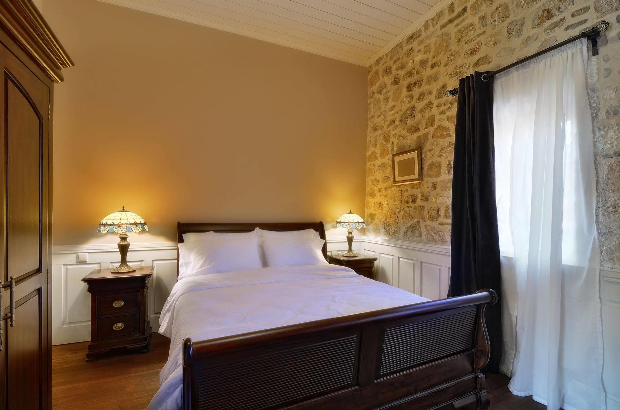 Heritage Hotels- Hotel Kalari Ioannina Exterior photo